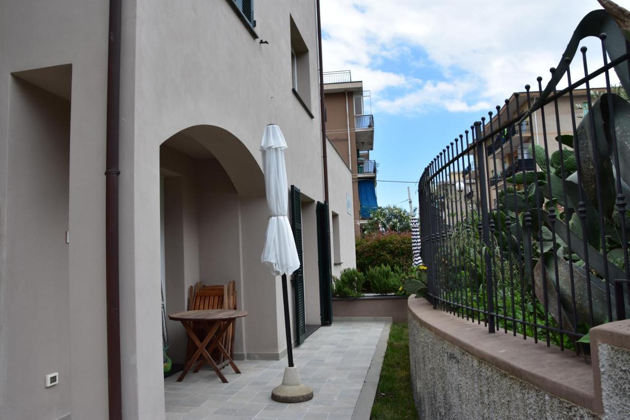 Le Vele Residence Pietra Ligure Exterior foto